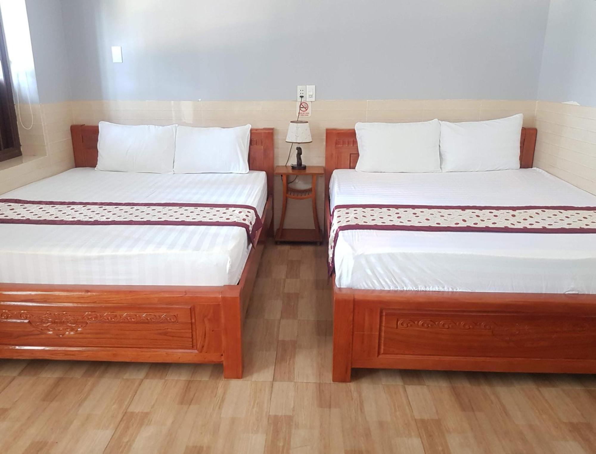 Khach San Anh Dong Hotel Phan Rang–Tháp Chàm Exterior photo