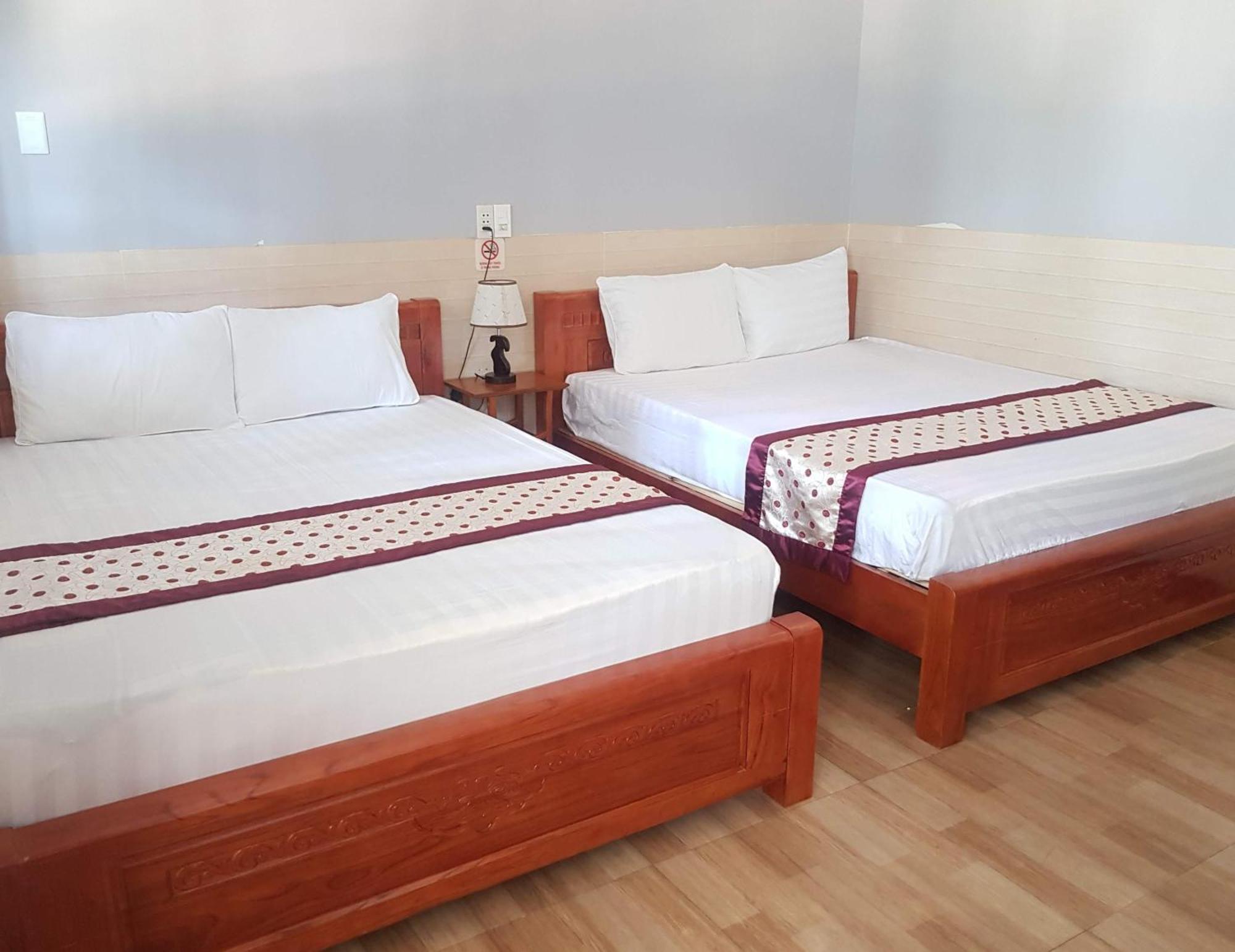 Khach San Anh Dong Hotel Phan Rang–Tháp Chàm Exterior photo