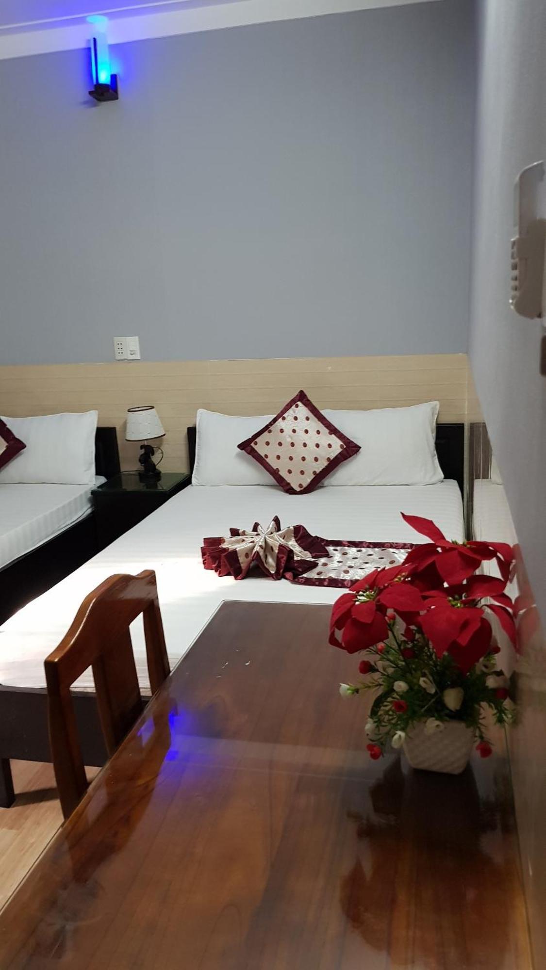 Khach San Anh Dong Hotel Phan Rang–Tháp Chàm Exterior photo