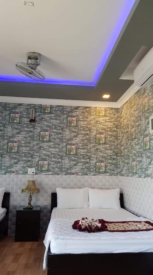 Khach San Anh Dong Hotel Phan Rang–Tháp Chàm Exterior photo