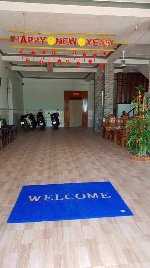 Khach San Anh Dong Hotel Phan Rang–Tháp Chàm Exterior photo